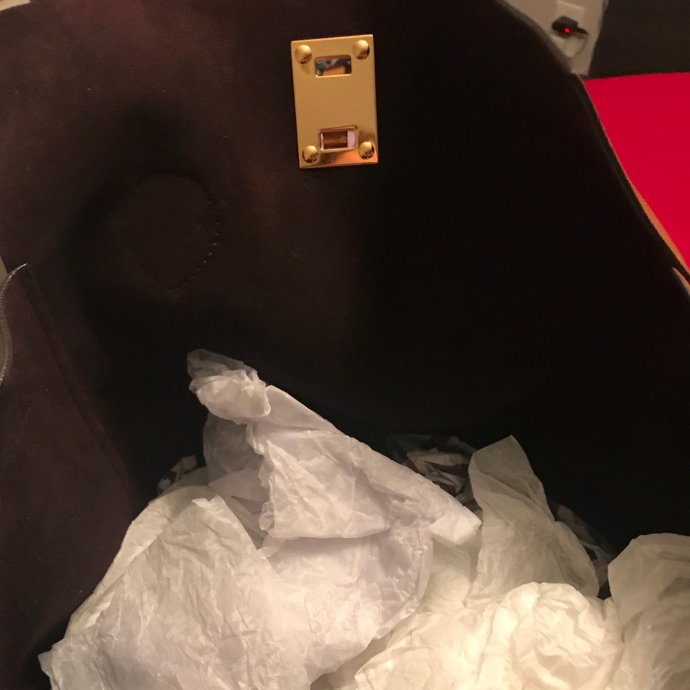 Inside a rare Michael Kors purse
